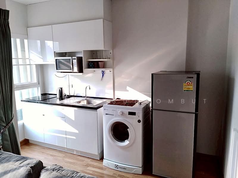 The Parkland Grand Asoke-Phetchaburi, Bangkok, 1811 Phetchaburi Rd, Bang Kapi, Huai Khwang, Bangkok, 1 Bedroom, 35 sqm, Condo For Rent, by Anusorn Subsombut, 500324836 - DDproperty.com