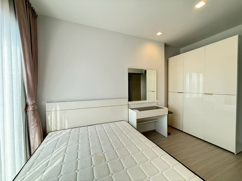 Life Asoke Hype, Bangkok, 339 Chaturathit Rd, Makkasan, Ratchathewi, Bangkok, 2 Bedrooms, 60 sqm, Condo For Rent, by Phoom Imruangsri, 500324896 - DDproperty.com