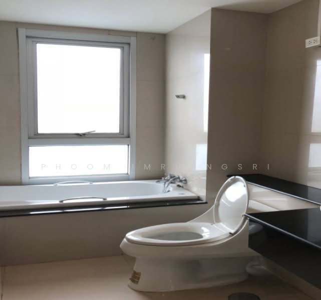Nusasiri Grand, Bangkok, Soi Sukhumvit 42, Phra Kanong, Khlong Toei, Bangkok, 3 Bedrooms, 167 sqm, Condo For Rent, by Phoom Imruangsri, 500324943 - DDproperty.com
