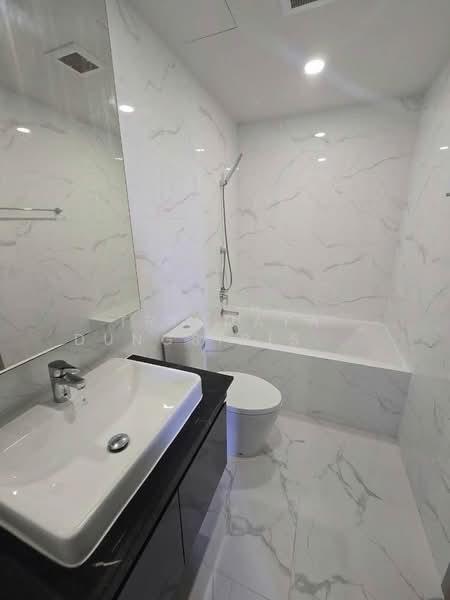 Cloud Thonglor-Phetchaburi, Bangkok, 1986 New Petchaburi Road, Bang Kapi, Huai Khwang, Bangkok, 1 Bedroom, 38 sqm, Condo For Rent, by Trinnaya Dungsirisangthong, 500324989 - DDproperty.com