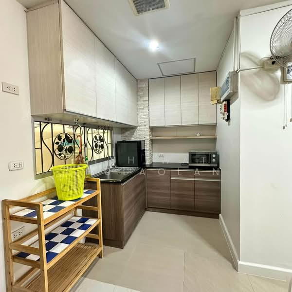Town Plus Kaset - Nawamin, Bangkok, Klong Lamcheak Road, Nuan Chan, Bueng Kum, Bangkok, 3 Bedrooms, 300 sqm, Townhouse For Sale, by Itthiwat Chulaolan, 500325004 - DDproperty.com