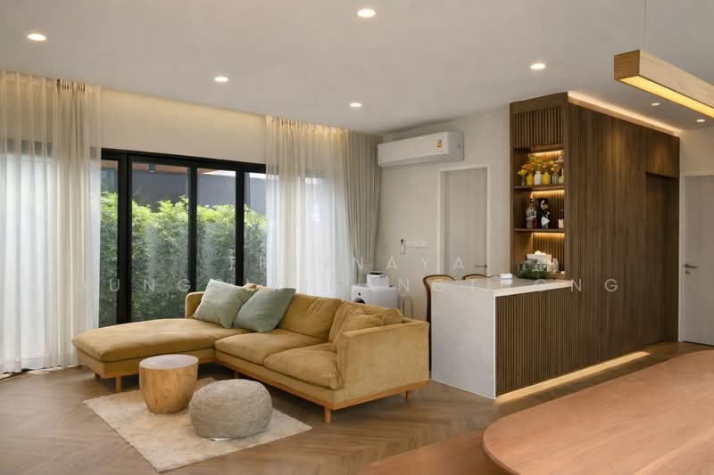 Noble Gable Watcharapol, Bangkok, Phoemsin Road, Khlong Tanon, Sai Mai, Bangkok, 2 Bedrooms, 200 sqm, Single Detached House For Sale, by Trinnaya Dungsirisangthong, 500325082 - DDproperty.com