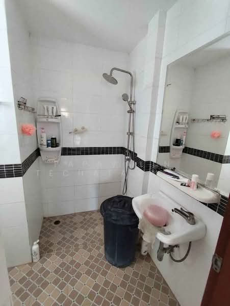 undefined, Bangkok, Lat Krabang, Bangkok, 3 Bedrooms, 204 sqm, Single Detached House For Sale, by Papavalin Techatanaphuwit, 500325105 - DDproperty.com