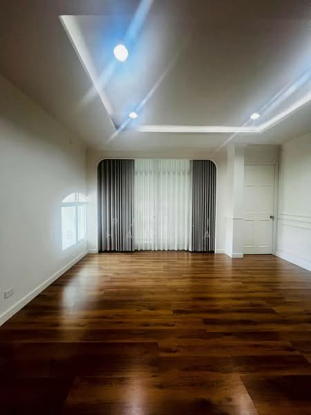The City Pinklao - Borom, Bangkok, Phutthamonthon Sai 1 Road, Chim Plee, Taling Chan, Bangkok, 4 Bedrooms, 228 sqm, Single Detached House For Rent, by Papavalin Techatanaphuwit, 500325115 - DDproperty.com
