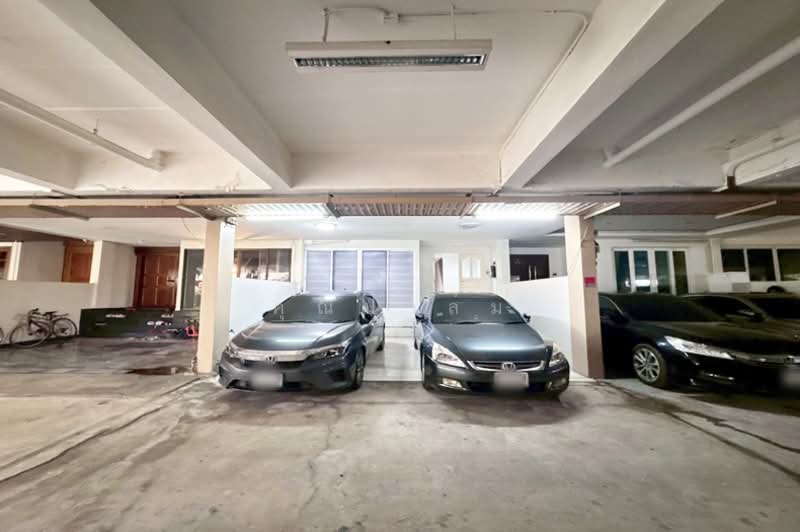บ้านสวนเกษมสุวรรณ, กรุงเทพ, พระโขนง, คลองเตย, กรุงเทพ, 200 ตร.ม., ทาวน์เฮ้าส์ ให้เช่า, โดย คุณปาล์ม, 500325126 - DDproperty.com