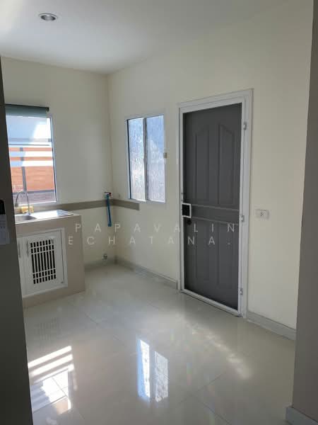 Passorn Prestiege Luxe Pattanakarn, Bangkok, Phatthanakan Road, Suan Luang, Bangkok, 3 Bedrooms, 150 sqm, Single Detached House For Sale, by Papavalin Techatanaphuwit, 500325129 - DDproperty.com