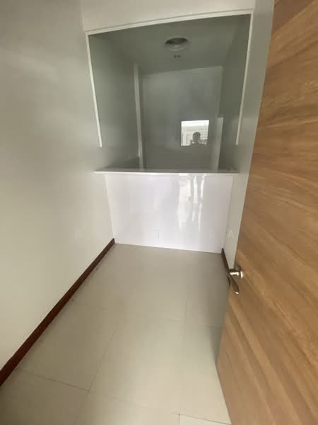 4-Story Commercial Building for Rent in Silom Area, Near BTS Surasak (SPSAD3998), Bangkok, Suriyawong, Bang Rak, Bangkok, , 240 sqm, Shophouse For Rent, by Agent Pla, 500325171 - DDproperty.com