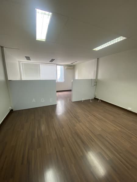 4-Story Commercial Building for Rent in Silom Area, Near BTS Surasak (SPSAD3998), Bangkok, Suriyawong, Bang Rak, Bangkok, , 240 sqm, Shophouse For Rent, by Agent Pla, 500325171 - DDproperty.com