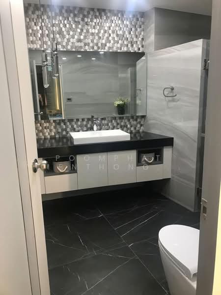 Supakarn Condominium, Bangkok, Charoennakorn Road, Khlong Ton Sai, Khlong San, Bangkok, 3 Bedrooms, 273 sqm, Condo For Sale, by Poomphat Tienthongsakul, 500325185 - DDproperty.com