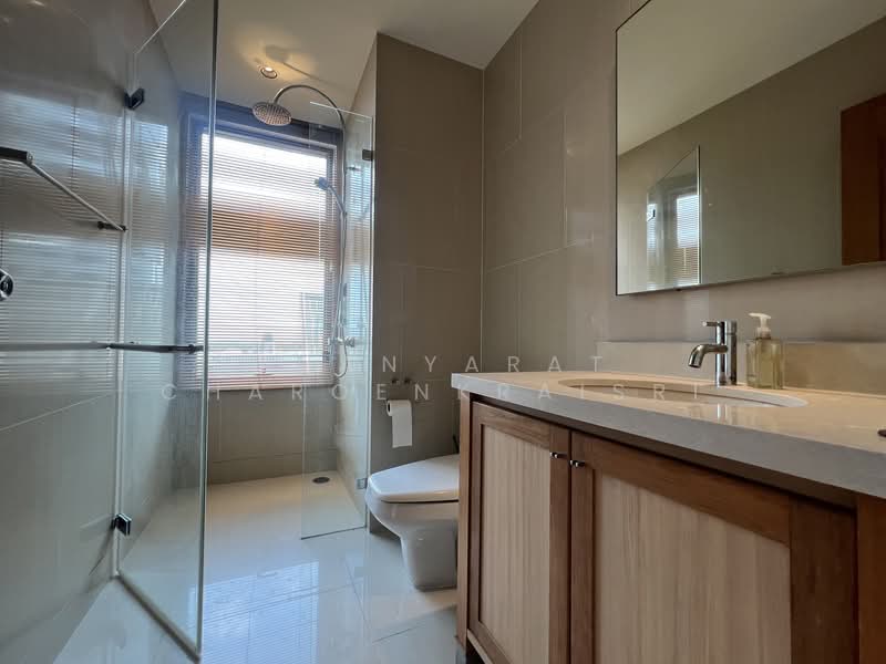 The Emporio Place, Bangkok, 93 Soi Sukhumvit 24, Sukhumvit Road, Khong Tan, Khlong Toei, Bangkok, 2 Bedrooms, 108 sqm, Condo For Sale, by Thanyarat Charoenkraisri, 500325192 - DDproperty.com