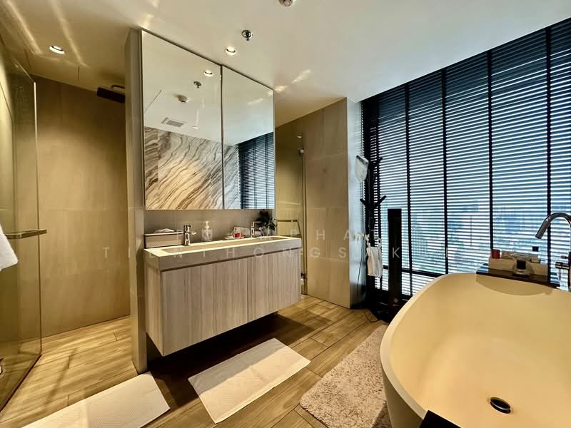 The Lofts Silom, Bangkok, Pramuan Road, Silom, Bang Rak, Bangkok, 2 Bedrooms, 123 sqm, Condo For Sale, by Poomphat Tienthongsakul, 500325194 - DDproperty.com