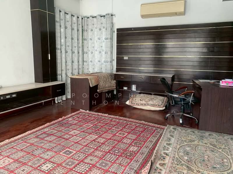 The Star Estate Pattanakarn 69, Bangkok, Soi Phatthanakan 69, Prawet, Bangkok, 4 Bedrooms, 320 sqm, Single Detached House For Sale, by Poomphat Tienthongsakul, 500325210 - DDproperty.com