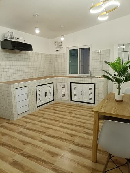 บ้านรีโนเวทใหม่แม่เหียะ 3 ห้องนอน ใกล้เมืองเชียงใหม่ พร้อมอยู่, เชียงใหม่, แม่เหียะ, เมืองเชียงใหม่, เชียงใหม่, 130 ตร.ม., บ้านเดี่ยว ขาย, โดย Fazwaz (Thailand) Co., Ltd., 500325220 - DDproperty.com