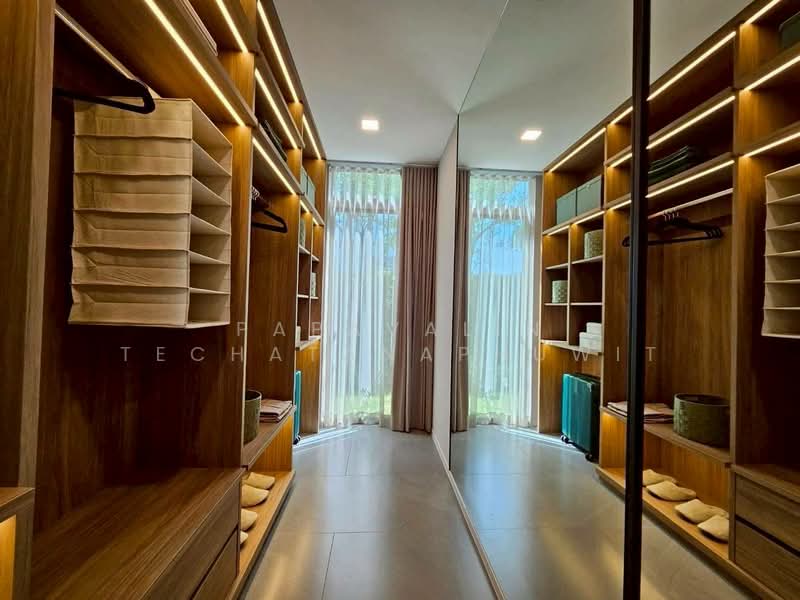 VIVE Rama 9, Bangkok, 38 Krungthep Kreetha Road, Saphan Sung, Bangkok, 4 Bedrooms, 324 sqm, Single Detached House For Rent, by Pitchocha Kiatsinpon, 500325234 - DDproperty.com