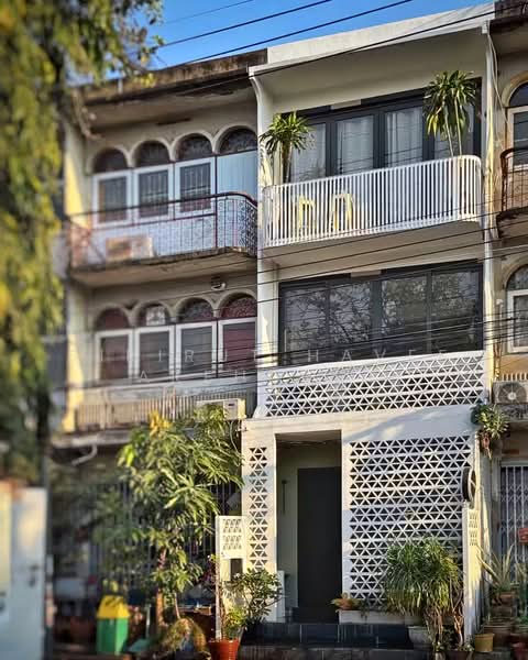 Siri Designer Sukhumvit 64, Bangkok, Bang Chak, Phra Khanong, Bangkok, 2 Bedrooms, 190 sqm, Townhouse For Sale, by Sirirut Havee Akehurst, 500325253 - DDproperty.com