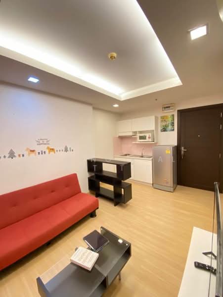 Thru Thonglor, Bangkok, Petchaburi Road, Bang Kapi, Huai Khwang, Bangkok, 1 Bedroom, 31 sqm, Condo For Sale, by Living Real Estates, 500325256 - DDproperty.com