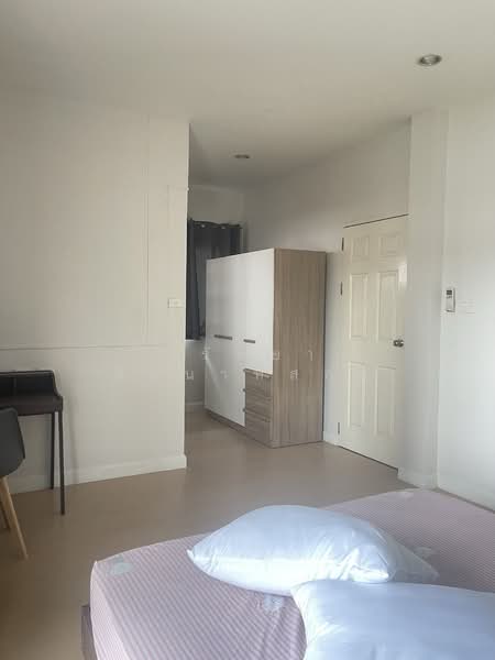 The Emerald Garden & Sport Club, Nonthaburi, Ratchaphruek Road, Bang Phlap, Pak Kret, Nonthaburi, 3 Bedrooms, 240 sqm, Single Detached House For Rent, by วรัทยา สีหนาทสกุล, 500325268 - DDproperty.com