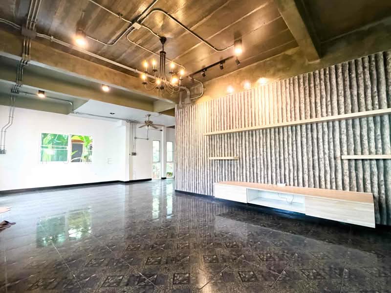Kanda Classic Ville Phetkasem 81, Bangkok, Soi Phetkasem 81, Nong Kham, Nong Khaem, Bangkok, 6 Bedrooms, 760 sqm, Single Detached House For Sale, by HOMEPLUS REALTY - คุณของขวัญ, 500325279 - DDproperty.com