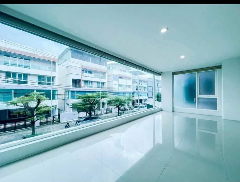 The Terminal Suvarnabhumi, Samut Prakan, กิ่งแก้ว, Rachathewa, Bang Plee, Samut Prakan, , 365 sqm, Shophouse For Sale, by BANKLIONAIRE BLN ASSET, 500325290 - DDproperty.com