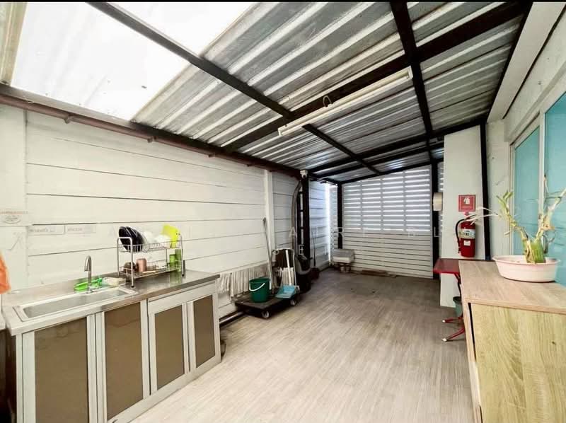 The Terminal Suvarnabhumi, Samut Prakan, กิ่งแก้ว, Rachathewa, Bang Plee, Samut Prakan, , 365 sqm, Shophouse For Sale, by BANKLIONAIRE BLN ASSET, 500325290 - DDproperty.com