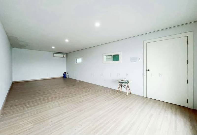 The Terminal Suvarnabhumi, Samut Prakan, กิ่งแก้ว, Rachathewa, Bang Plee, Samut Prakan, , 365 sqm, Shophouse For Sale, by BANKLIONAIRE BLN ASSET, 500325290 - DDproperty.com