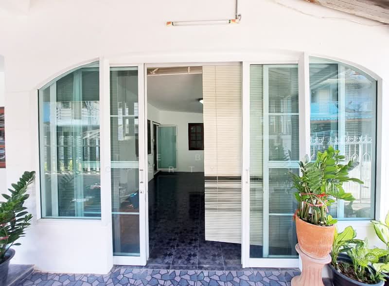 บ้านเดี่ยวหนองปลิง นครสวรรค์, Nakhon Sawan, Nong Pling, Muang Nakhon Sawan, Nakhon Sawan, 3 Bedrooms, 100 sqm, Single Detached House For Sale, by The Best Property เบ็นซ์, 500325294 - DDproperty.com