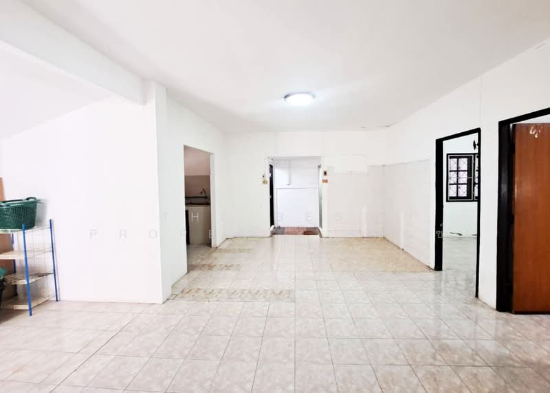 บ้านเดี่ยวหนองปลิง นครสวรรค์, Nakhon Sawan, Nong Pling, Muang Nakhon Sawan, Nakhon Sawan, 3 Bedrooms, 100 sqm, Single Detached House For Sale, by The Best Property เบ็นซ์, 500325294 - DDproperty.com