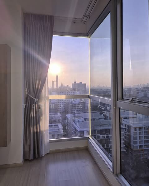 Rhythm Sukhumvit 50, Bangkok, 8 Sukhumvit 50, Sukhumvit Road, Phra Kanong, Khlong Toei, Bangkok, 2 Bedrooms, 65 sqm, Condo For Rent, by Papavalin Techatanaphuwit, 500325301 - DDproperty.com