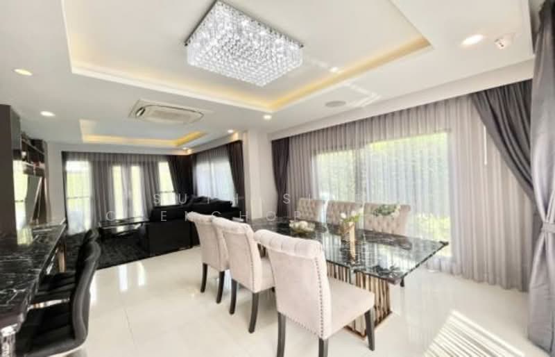 The City Pattanakarn, Bangkok, On Nut Road, Prawet, Bangkok, 4 Bedrooms, 245 sqm, Single Detached House For Sale, by Suthasinee Chenchopching, 500325311 - DDproperty.com
