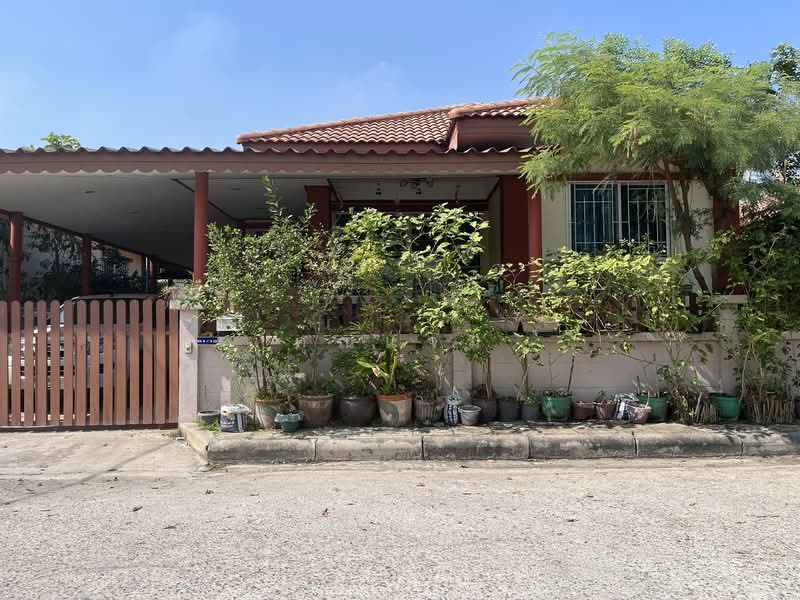 หมู่บ้านภัทรศิริ, Bangkok, สุวินทวงศ์, Lam Phak Chi, Nong Chok, Bangkok, 2 Bedrooms, 51 sqm, Single Detached House For Sale, by คุณแจม, 500325329 - DDproperty.com