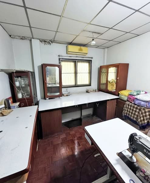 วนาทิพย์ 2, Bangkok, Min Buri, Bangkok, 4 Bedrooms, 100 sqm, Townhouse For Sale, by The Best Property เท่ห์, 500325351 - DDproperty.com