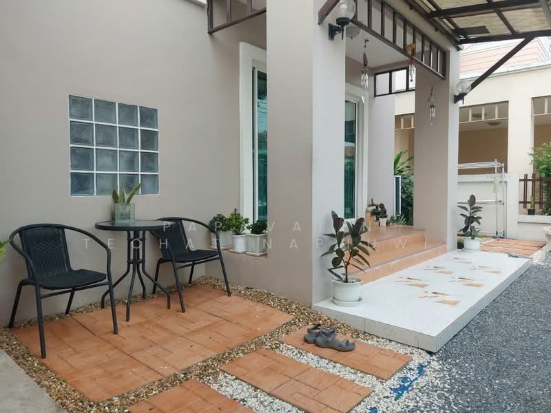 3-BR House, Bangkok, Min Buri, Bangkok, 3 Bedrooms, 180 sqm, Single Detached House For Sale, by Papavalin Techatanaphuwit, 500325374 - DDproperty.com