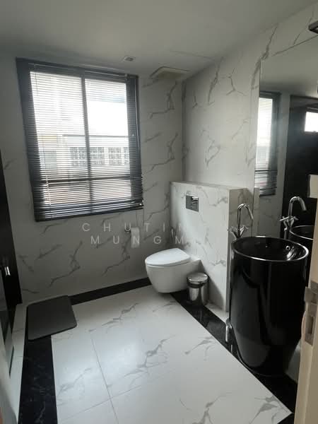 For Rent: 5-Storey Standalone Office in Thonglor 5 Minute from BTS, Bangkok, Khlong Tan Nua, Watthana, Bangkok, , 900 sqm, Office Space For Rent, by Chutinun Mungmai, 500325384 - DDproperty.com