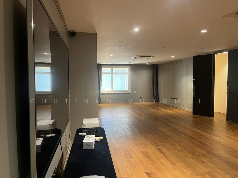 For Rent: 5-Storey Standalone Office in Thonglor 5 Minute from BTS, กรุงเทพ, คลองตันเหนือ, วัฒนา, กรุงเทพ, 900 ตร.ม., สำนักงาน ให้เช่า, โดย Chutinun Mungmai, 500325384 - DDproperty.com