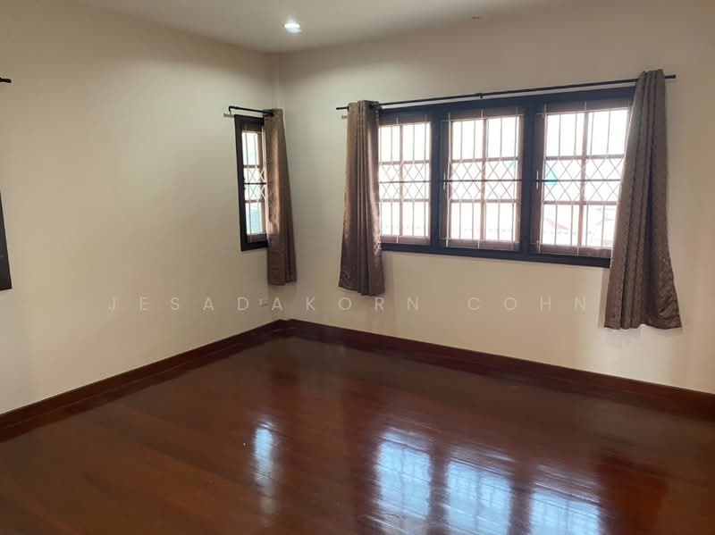 5-BR House, Bangkok, Talat Bang Khen, Lak Si, Bangkok, 5 Bedrooms, 348 sqm, Single Detached House For Sale, by Jesadakorn Cohn, 500325427 - DDproperty.com