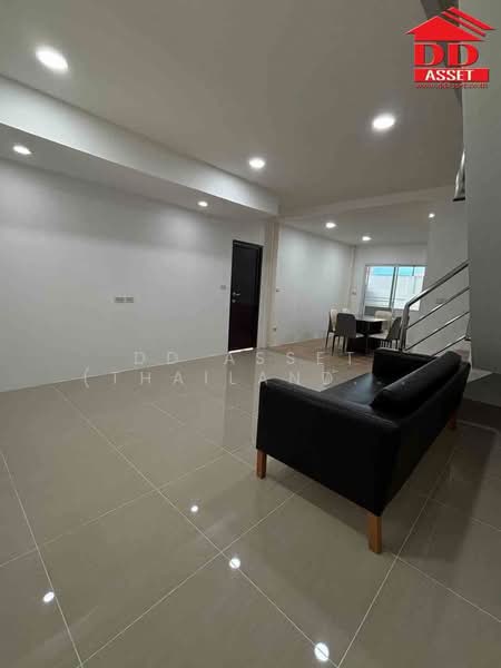 ให้เช่า บ้าน 2 ชั้น ซอยศรีด่าน 1/5 สำโรงเหนือ ถนนศรีนครินทร์ ใกล้รถไฟฟ้าสีเหลือง สถานีศรีด่าน, สมุทรปราการ, สำโรงเหนือ, เมืองสมุทรปราการ, สมุทรปราการ, 112 ตร.ม., บ้านเดี่ยว ให้เช่า, โดย DD Asset (Thailand) Co.,Ltd, 500325592 - DDproperty.com