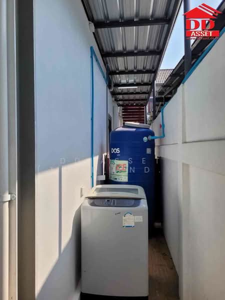 ให้เช่า บ้าน 2 ชั้น ซอยศรีด่าน 1/5 สำโรงเหนือ ถนนศรีนครินทร์ ใกล้รถไฟฟ้าสีเหลือง สถานีศรีด่าน, Samut Prakan, Samrong Nua, Muang Samut Prakarn, Samut Prakan, 2 Bedrooms, 112 sqm, Single Detached House For Rent, by DD Asset (Thailand) Co.,Ltd, 500325592 - DDproperty.com