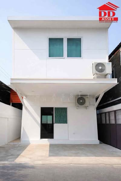 ให้เช่า บ้าน 2 ชั้น ซอยศรีด่าน 1/5 สำโรงเหนือ ถนนศรีนครินทร์ ใกล้รถไฟฟ้าสีเหลือง สถานีศรีด่าน, Samut Prakan, Samrong Nua, Muang Samut Prakarn, Samut Prakan, 2 Bedrooms, 112 sqm, Single Detached House For Rent, by DD Asset (Thailand) Co.,Ltd, 500325592 - DDproperty.com