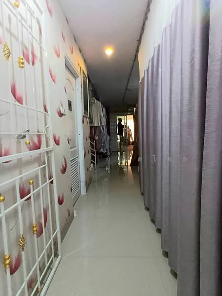ขายทาวน์โฮม 3 ชั้น ซอยโพธิ์แก้ว 3 ลาดพร้าว 101 เนื้อที่ 25.8 ตารางวา 4 ห้องนอน, กรุงเทพ, คลองจั่น, บางกะปิ, กรุงเทพ, 100 ตร.ม., ทาวน์เฮ้าส์ ขาย, โดย สรภพ ยอดไชย (สีฝุ่น), 500325601 - DDproperty.com