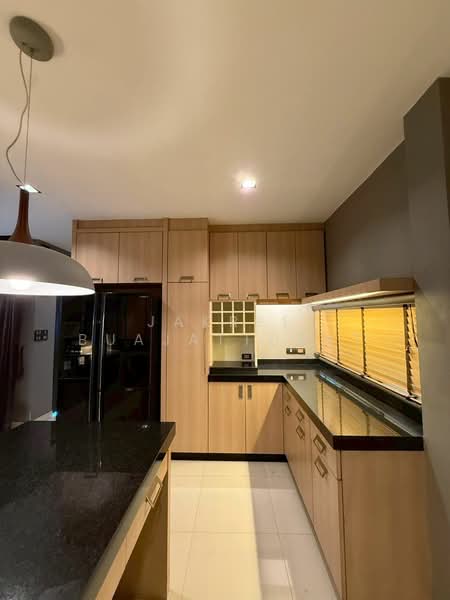 Nirvana Beyond Rama 9-Krungthep Kreetha, Bangkok, Soi Krungthep Kreetha 37, Si Nakharin-Rom Klao Road, Saphan Sung, Bangkok, 3 Bedrooms, 350 sqm, Single Detached House For Rent, by Jakree Buajatturat, 500325638 - DDproperty.com