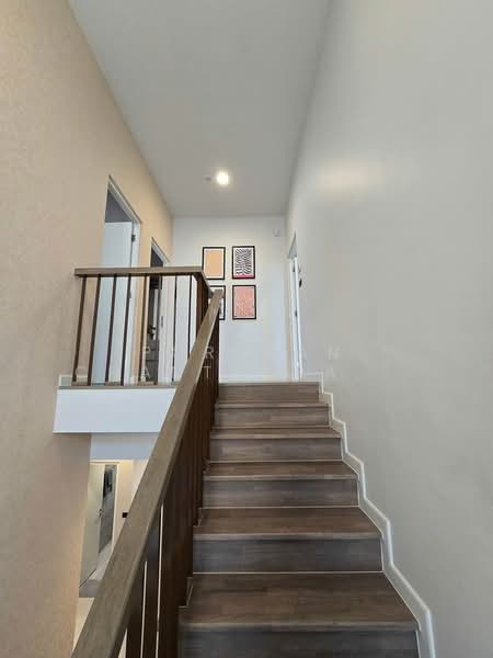 undefined, Bangkok, Hua Mak, Bang Kapi, Bangkok, 4 Bedrooms, 238 sqm, Single Detached House For Rent, by Pornpan Chantharakasemchai, 500325673 - DDproperty.com