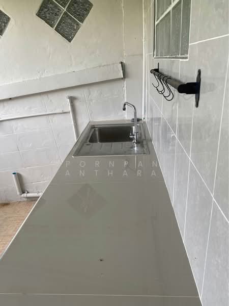 3-BR Townhouse, Bangkok, Nong Bon, Prawet, Bangkok, 3 Bedrooms, 204 sqm, Townhouse For Sale, by Pornpan Chantharakasemchai, 500325682 - DDproperty.com