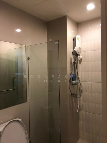 Life Asoke, Bangkok, Asoke-Dindang Road, Bang Kapi, Huai Khwang, Bangkok, 1 Bedroom, 35 sqm, Condo For Rent, by Boonraksa Sopak, 500325702 - DDproperty.com