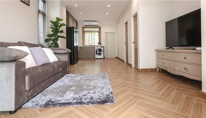 Panara Ratchada 66, Bangkok, Wong Sawang, Bang Sue, Bangkok, 3 Bedrooms, 240 sqm, Townhouse For Sale, by Pichamon Boonchit, 500325710 - DDproperty.com
