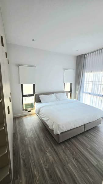 Burasiri Krungthep Kreetha, Bangkok, 95 Soi Pracha Ruam Chai, Hua Mak, Bang Kapi, Bangkok, 4 Bedrooms, 382 sqm, Single Detached House For Rent, by Papavalin Techatanaphuwit, 500325759 - DDproperty.com