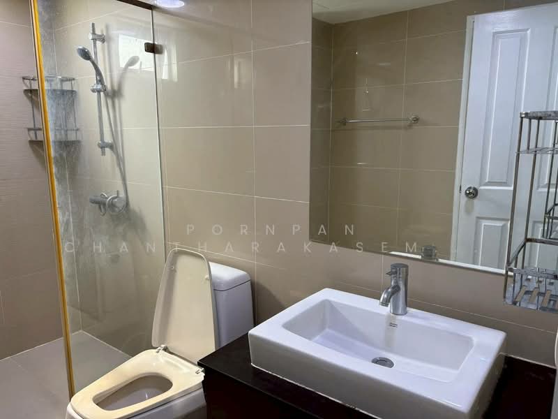 Belle Grand Rama 9, Bangkok, 131 Rama 9 Road, Huai Khwang, Bangkok, 2 Bedrooms, 58 sqm, Condo For Rent, by Pornpan Chantharakasemchai, 500325773 - DDproperty.com