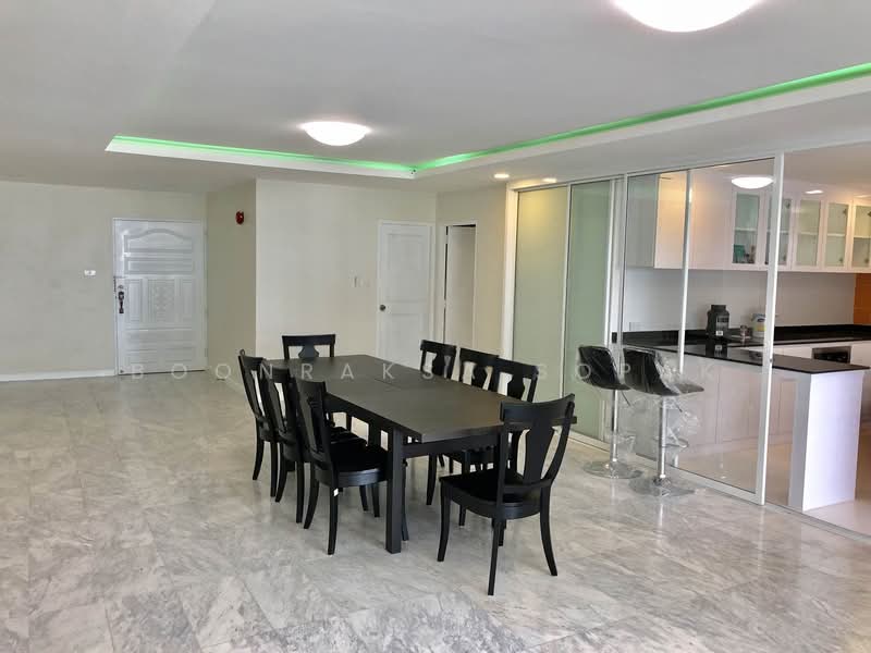 D.S. Tower 1 Sukhumvit 33, Bangkok, Soi Phrom Chit, Khlong Tan Nua, Watthana, Bangkok, 3 Bedrooms, 236 sqm, Condo For Rent, by Boonraksa Sopak, 500325780 - DDproperty.com