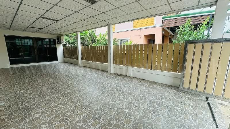 Baan Pruksa 30/2 : บ้านพฤกษา 30/2, นนทบุรี, Soi 30 Tambon Phimonrat, บางบัวทอง, บางบัวทอง, นนทบุรี, 145 ตร.ม., บ้านแฝด ขาย, โดย คุณ ธนพวรรณ (ณวรรณ), 500325782 - DDproperty.com