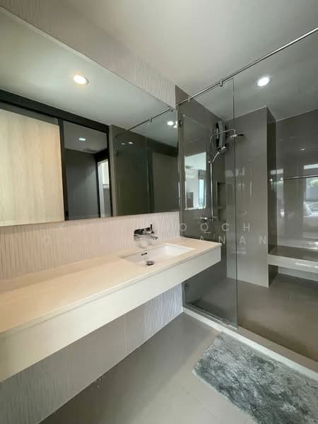 Rhythm Sukhumvit 42, Bangkok, Soi Sukhumvit 42, Sukhumvit Road, Phra Kanong, Khlong Toei, Bangkok, 1 Bedroom, 48 sqm, Condo For Rent, by Khemasooch Chiraburanan, 500325815 - DDproperty.com