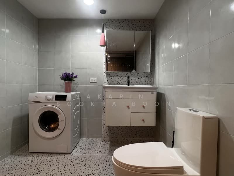 State Tower, Bangkok, 1055 Silom Road, Silom, Bang Rak, Bangkok, 1 Bedroom, 68 sqm, Condo For Rent, by Nakarin Sookpaiboon, 500325840 - DDproperty.com